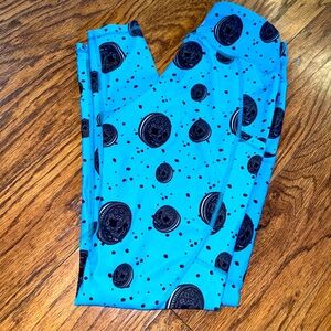 Feed Me Fight Me Leggings Womens XS Kids Large Oreo Cookie Skulls Workout Rare